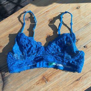 Honey dew bralette bright blue medium all lace bra peekaboo lingerie M B-C cup